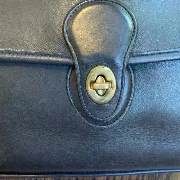 Vintage Coach Willis Bag Purse Crossbody - Picture 3 of 9